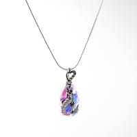 CRYSTAL PENDANT